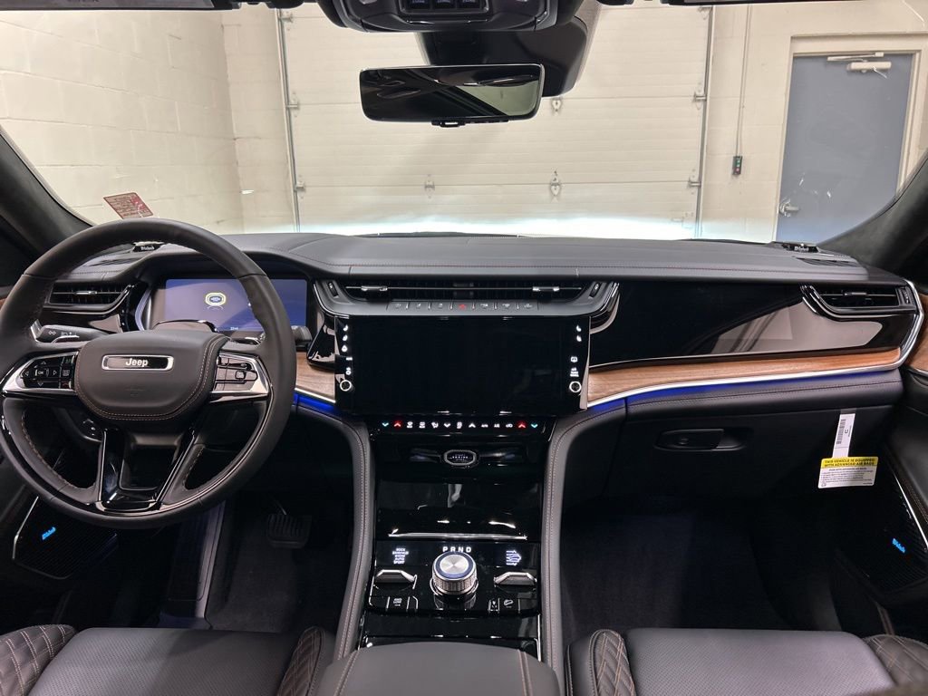 New 2026 Jeep Grand Cherokee L Summit AWD/4WD image 20