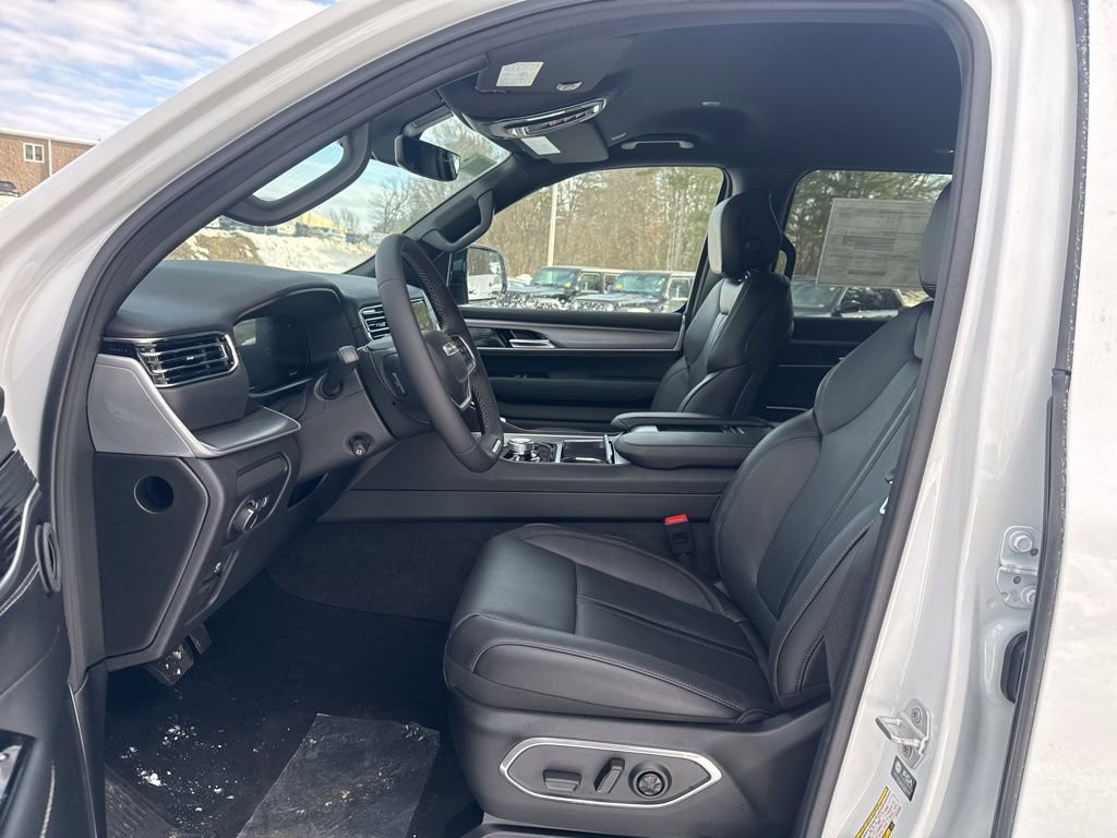 New 2026 Jeep Grand Wagoneer Limited image 18