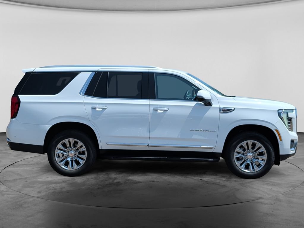 Used 2025 GMC Yukon Denali AWD/4WD image 8