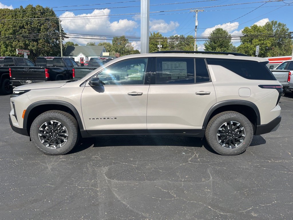 New 2026 Chevrolet Traverse Z71 w/ Driver Confidence Package image 2