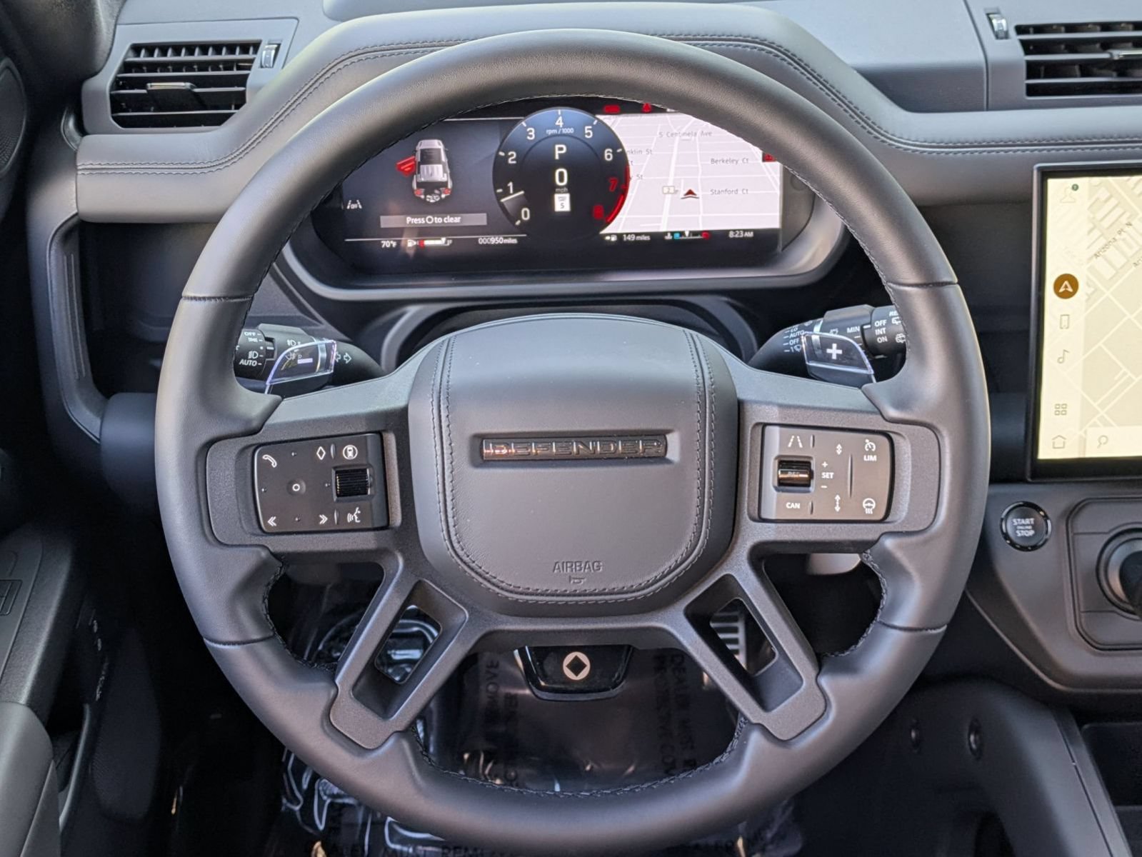 Used 2026 Land Rover Defender 110 OCTA AWD/4WD image 17