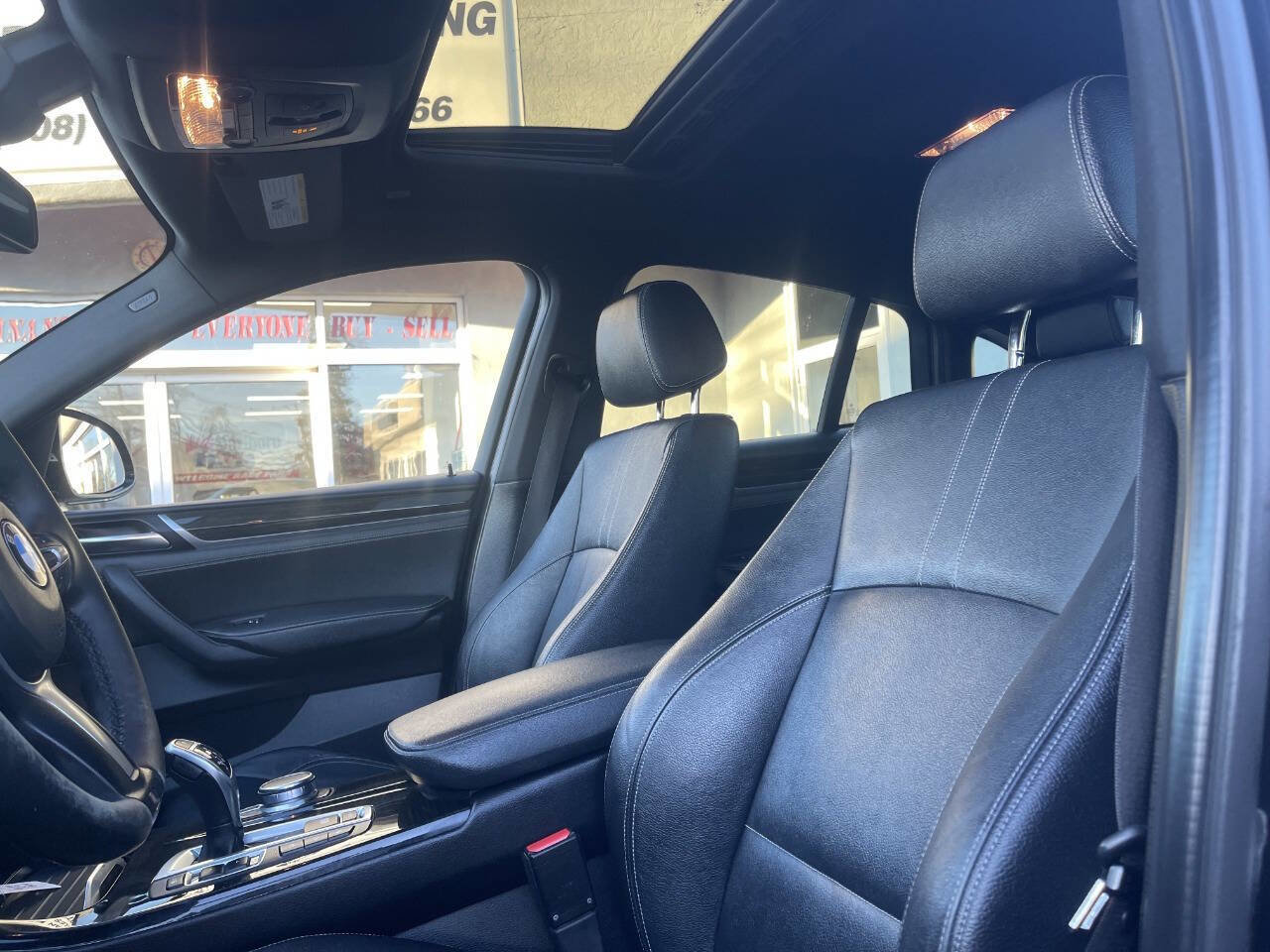 Used 2017 BMW X4 M40i image 19