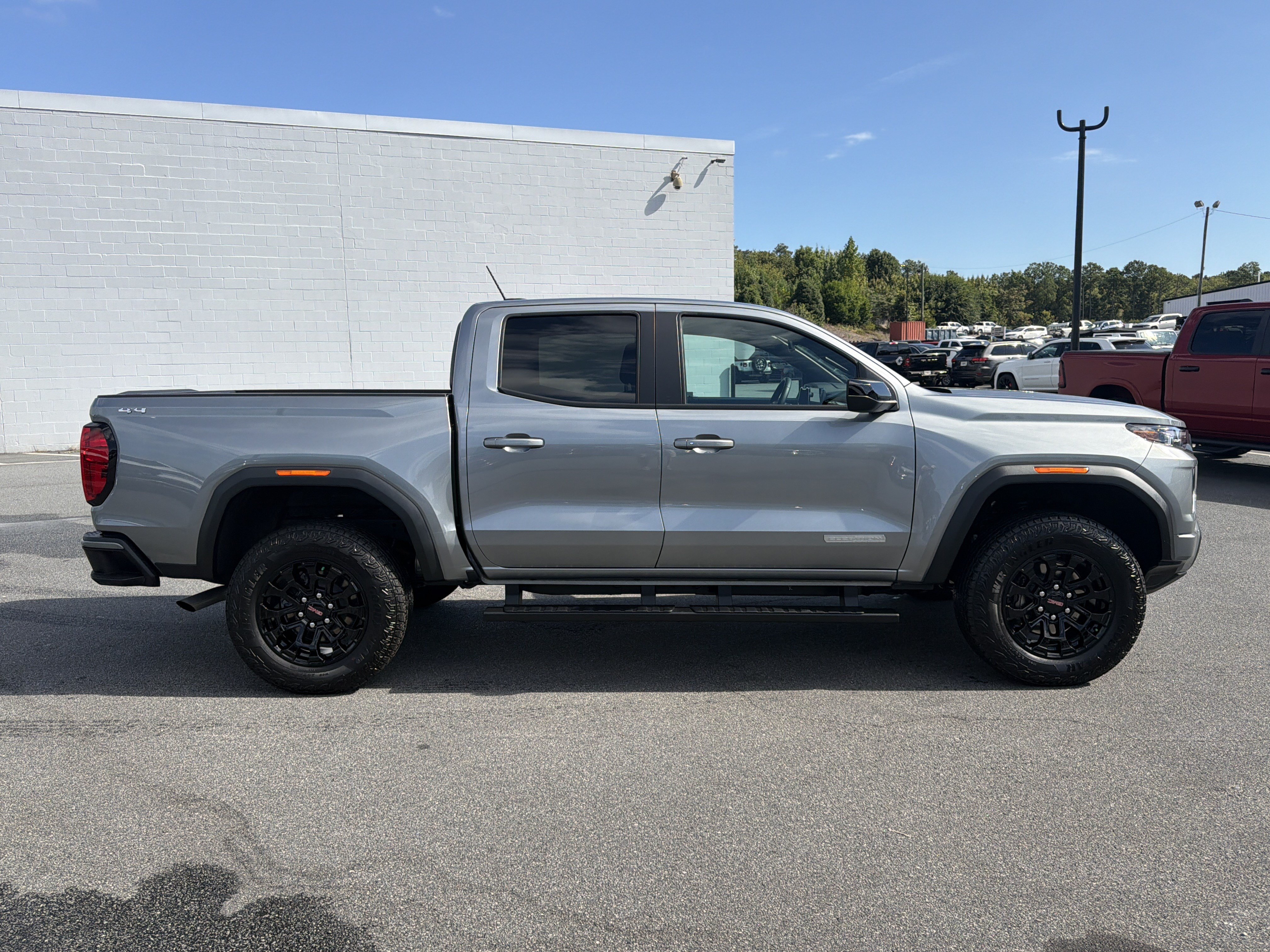 Used 2026 GMC Canyon Elevation w/ Convenience Package AWD/4WD image 9