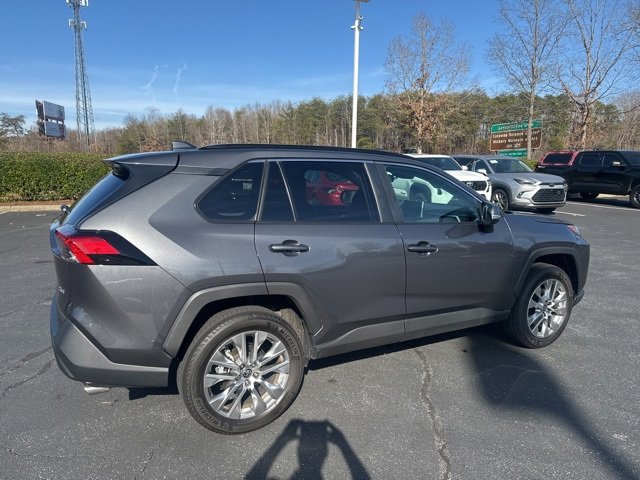 Used 2025 Toyota RAV4 XLE Premium image 7