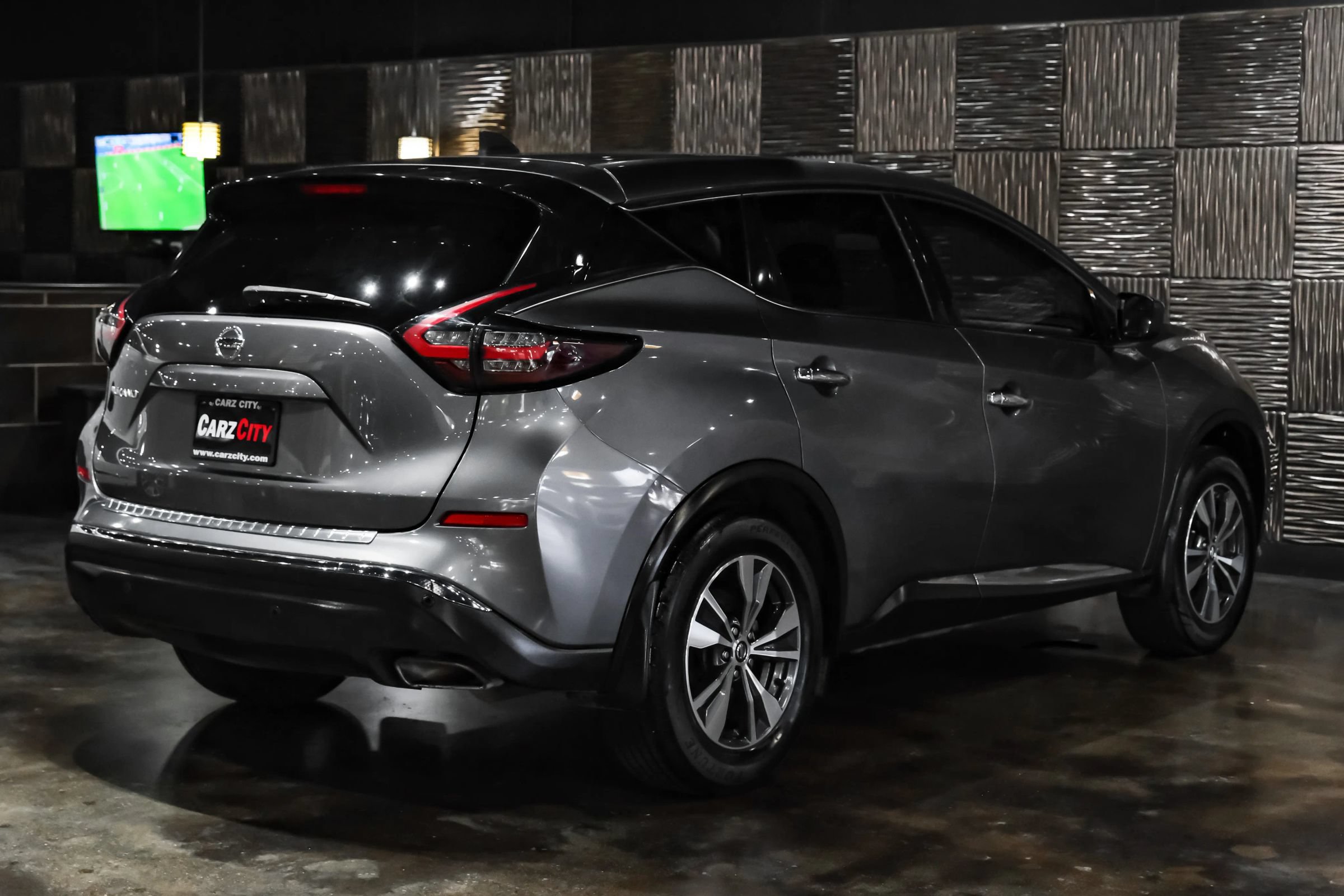 Used 2022 Nissan Murano S FWD image 9