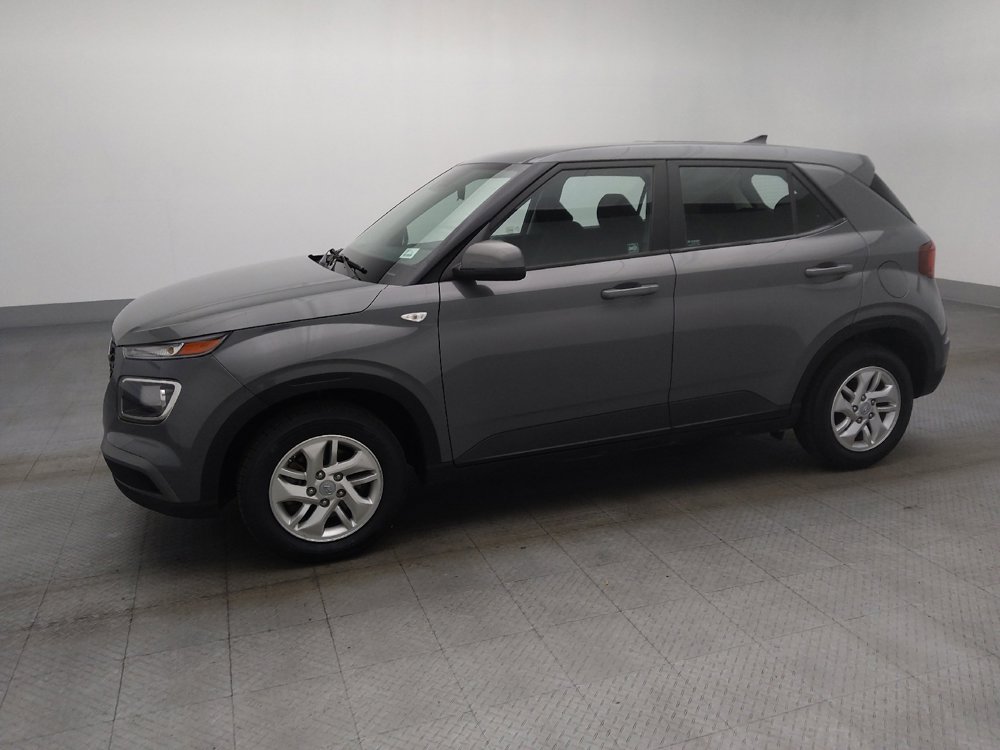 Used 2021 Hyundai Venue SE image 2