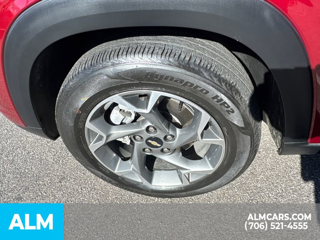 Used 2024 Chevrolet Trax LT w/ Driver Confidence Package image 28