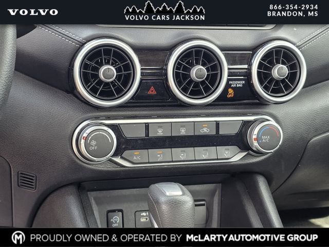 Used 2024 Nissan Sentra SV FWD image 19