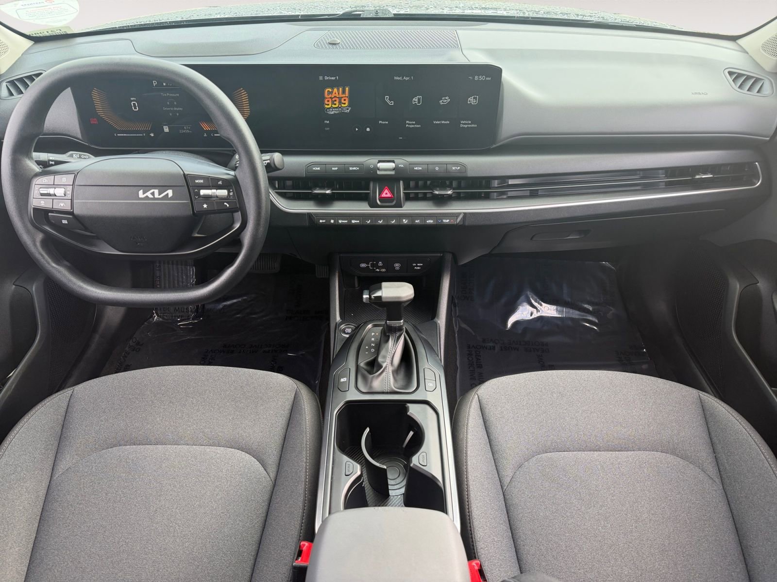 Used 2025 Kia K4 LXS image 10