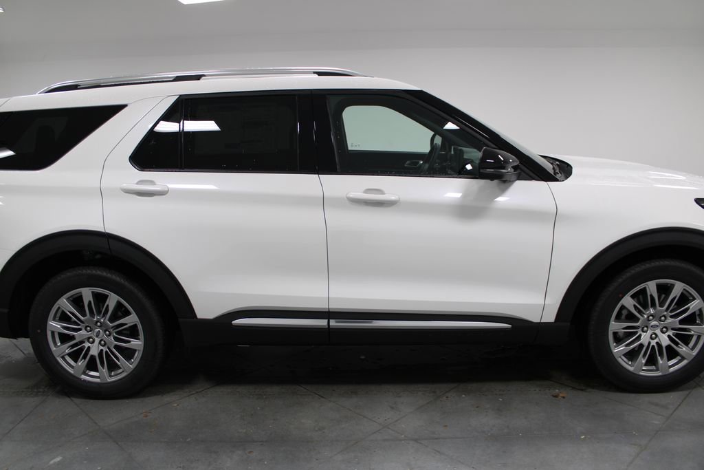 New 2026 Ford Explorer Platinum image 10