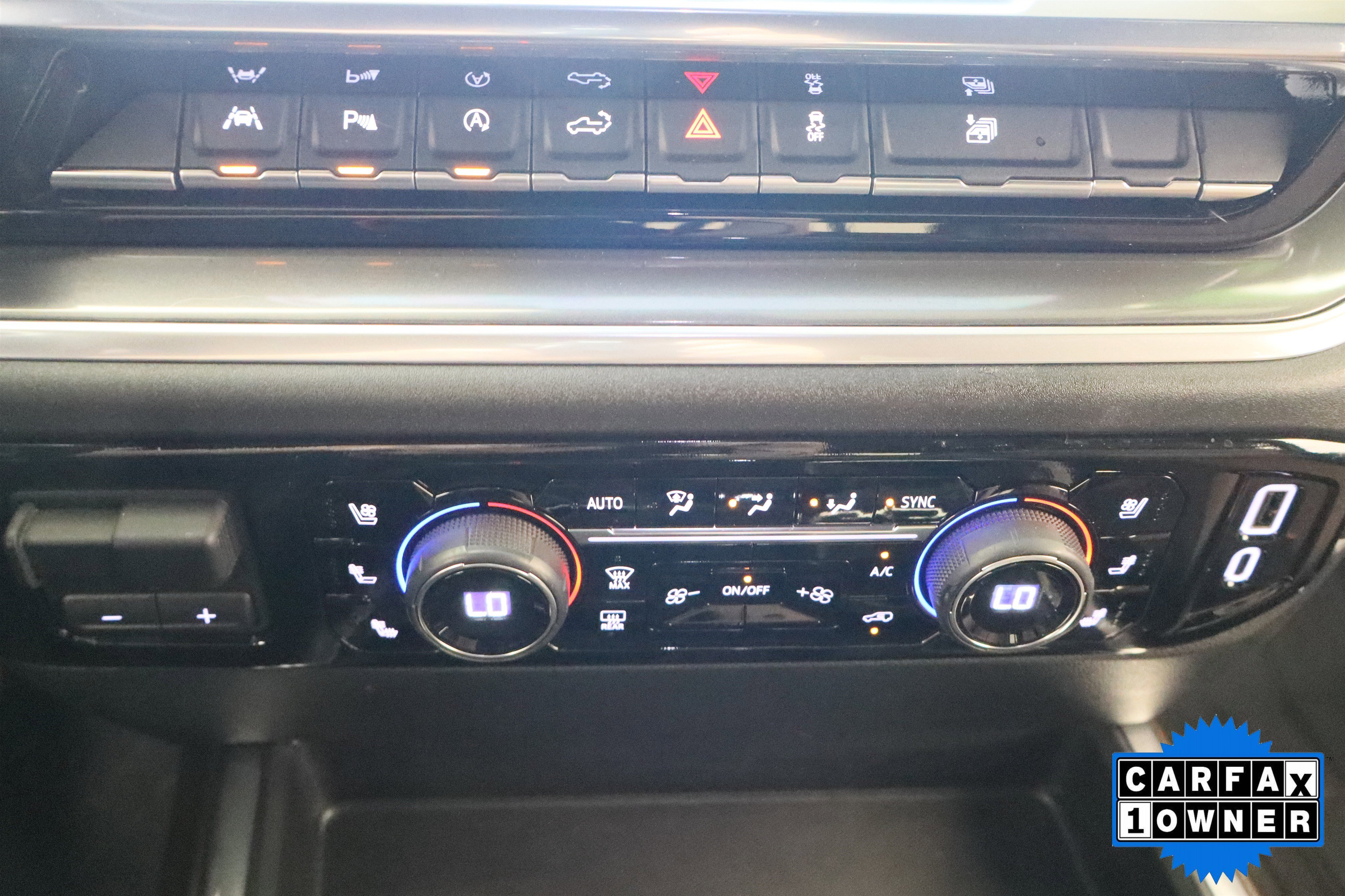Used 2025 Chevrolet Silverado 1500 High Country w/ High Country Premium Package image 27