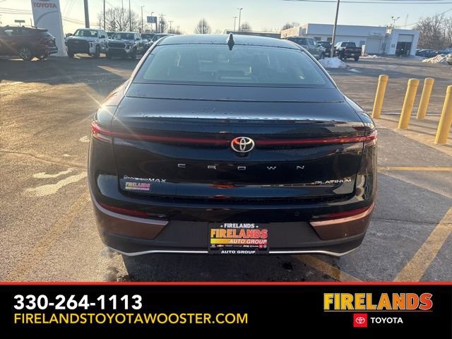 New 2026 Toyota Crown Platinum image 4