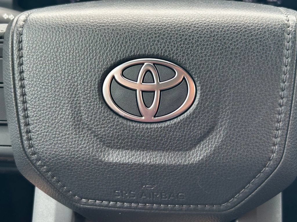 Certified 2025 Toyota Tacoma TRD Pro AWD/4WD image 43