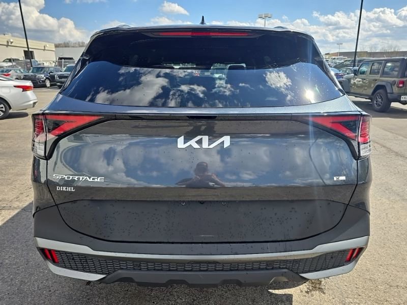 Certified 2023 Kia Sportage X-Line w/ X-Line Premium Package image 6