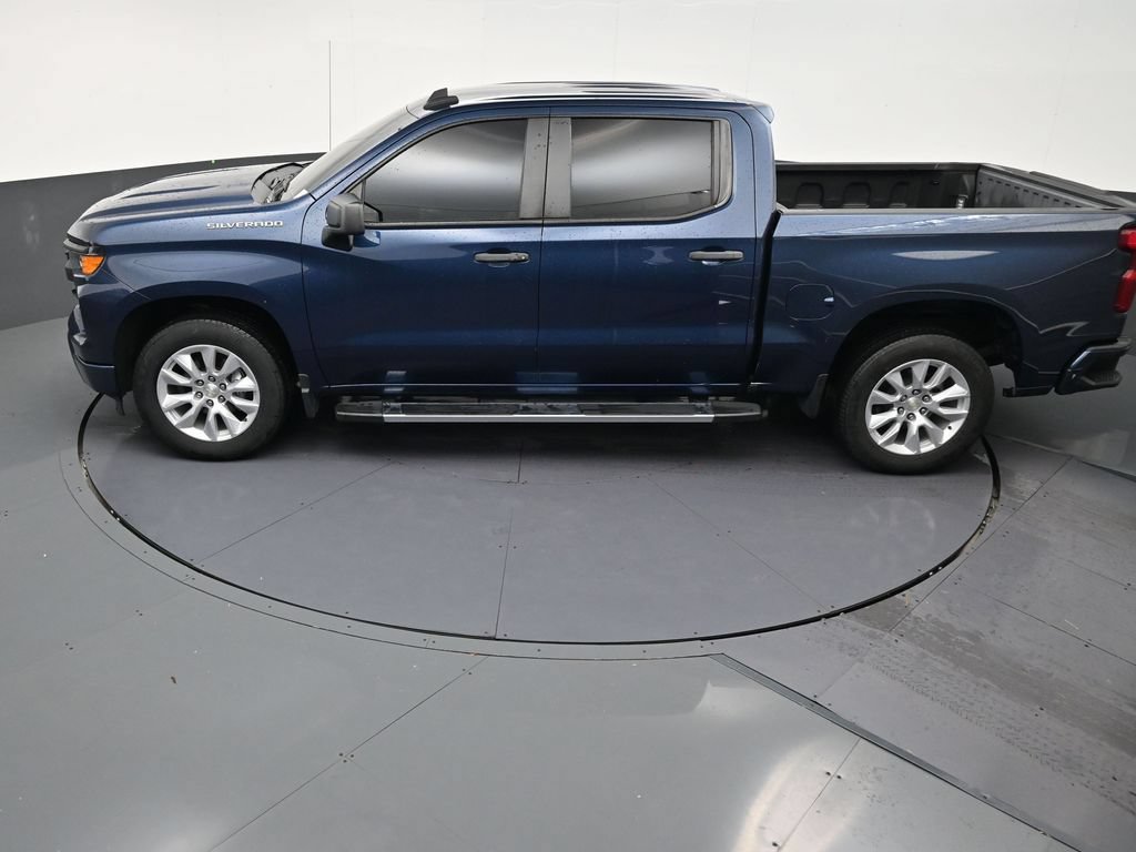 Used 2023 Chevrolet Silverado 1500 Custom RWD image 12