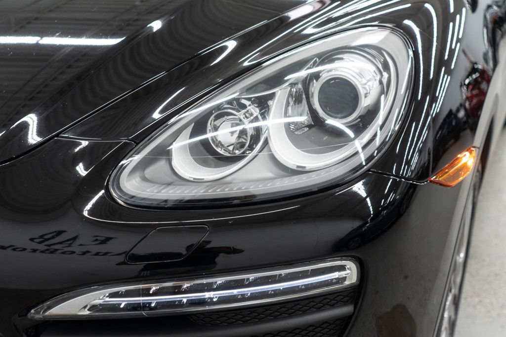 Used 2014 Porsche Cayenne S AWD/4WD image 42