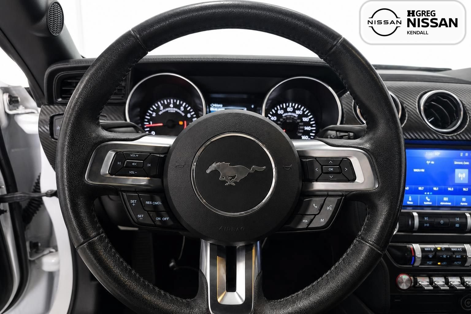 Used 2022 Ford Mustang Convertible w/ Equipment Group 101A RWD image 8