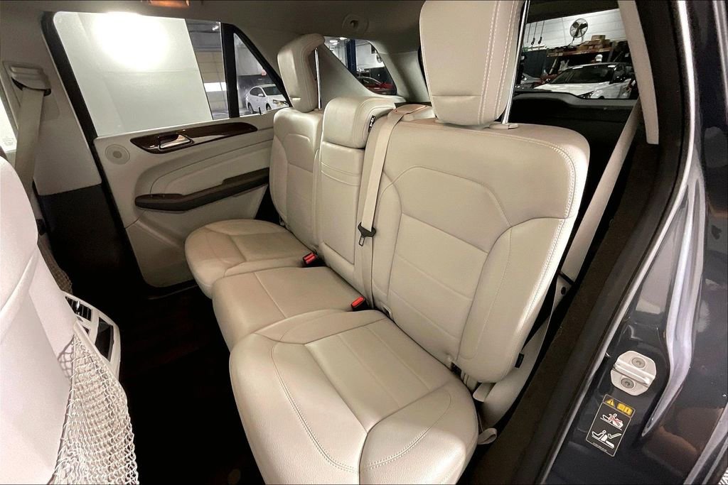 Used 2012 Mercedes-Benz ML 350 4MATIC image 37