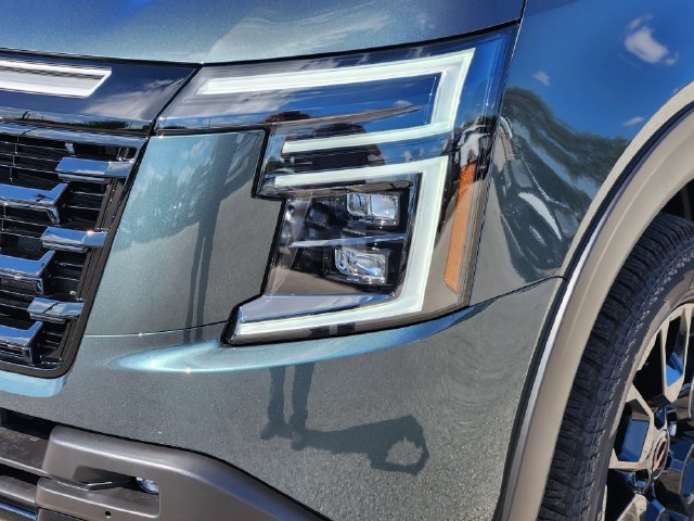 New 2026 Nissan Armada PRO-4X AWD/4WD image 6