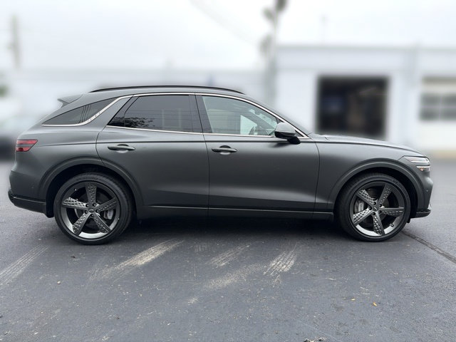 Used 2024 Genesis GV70 2.5T w/ Sport Prestige Package AWD/4WD image 8