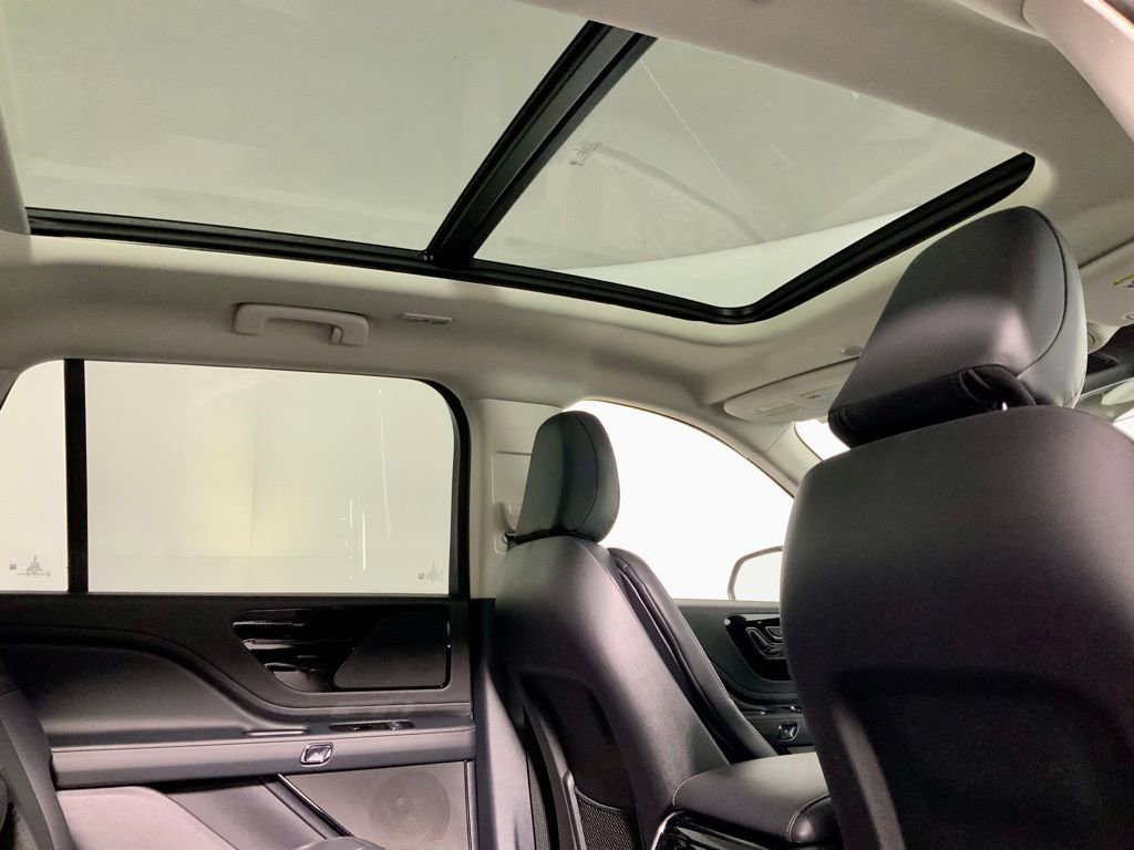 New 2026 Lincoln Aviator AWD video 2