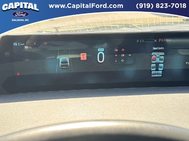 Certified 2025 Ford Expedition Active AWD/4WD image 26