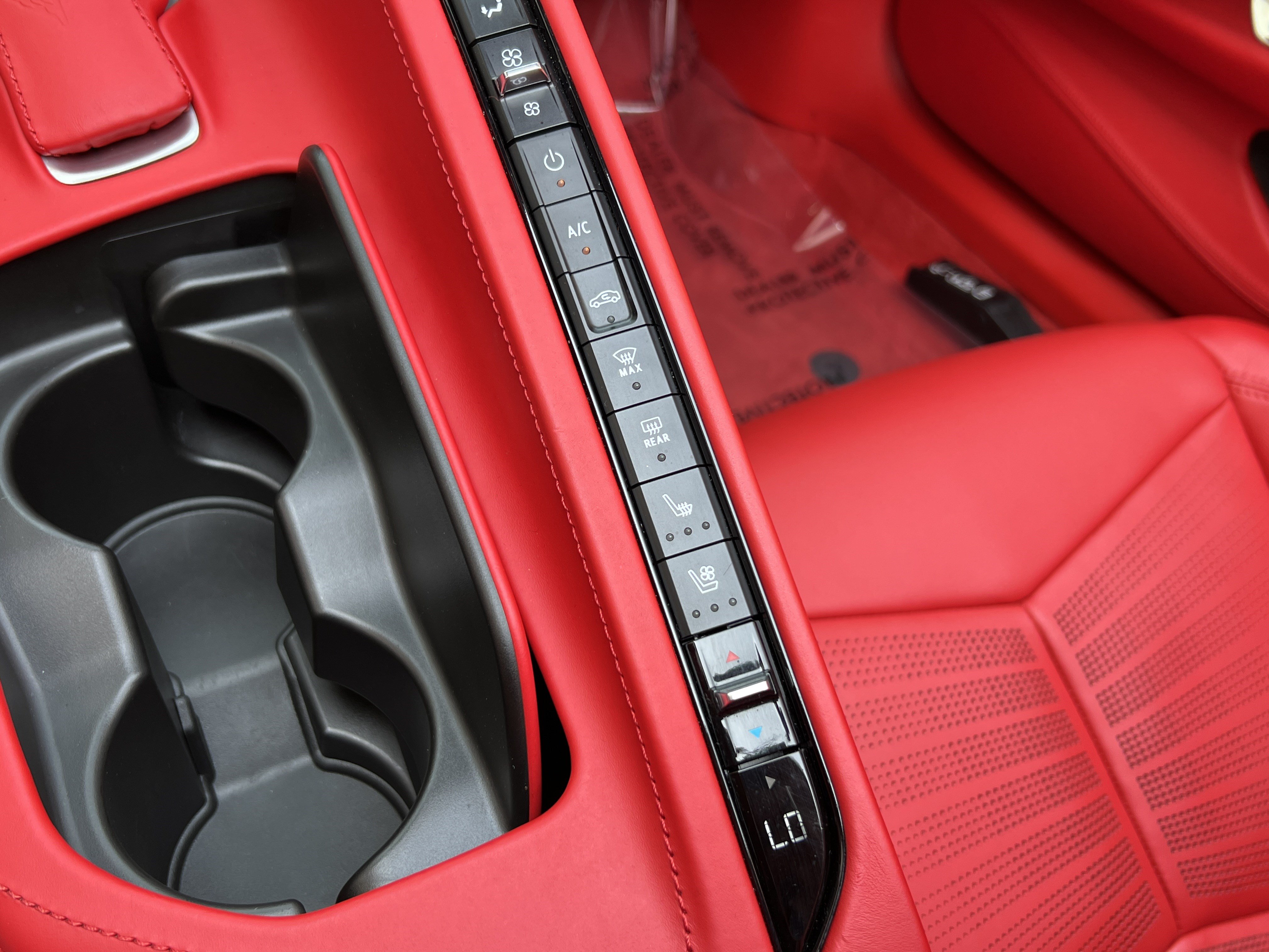 Used 2023 Chevrolet Corvette Stingray Premium Cpe w/ Z51 Performance Package RWD image 32