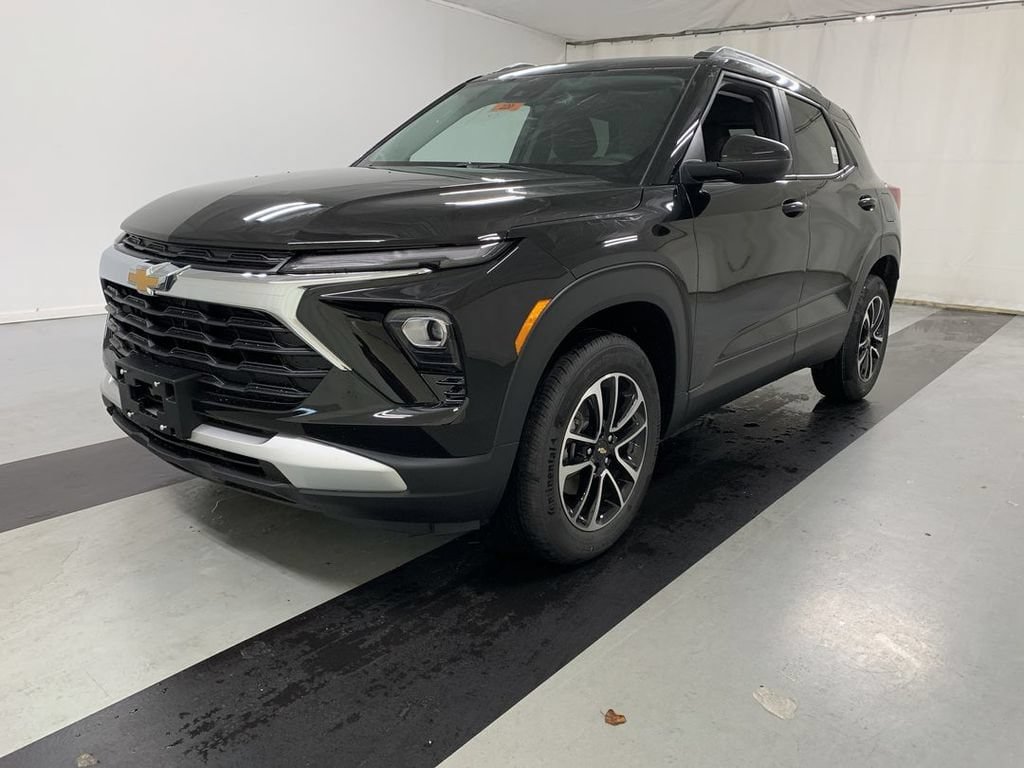 New 2026 Chevrolet TrailBlazer LT w/ Convenience Package AWD/4WD image 3