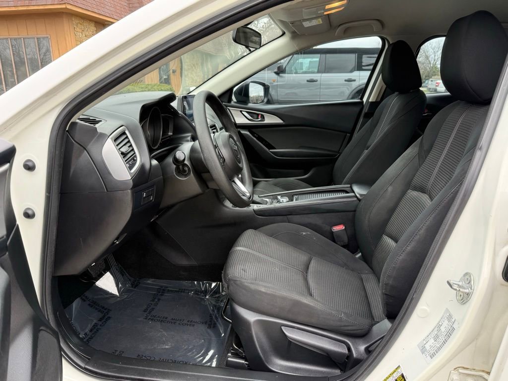 Used 2017 MAZDA MAZDA3 Sport w/ Preferred Equipment Package image 10