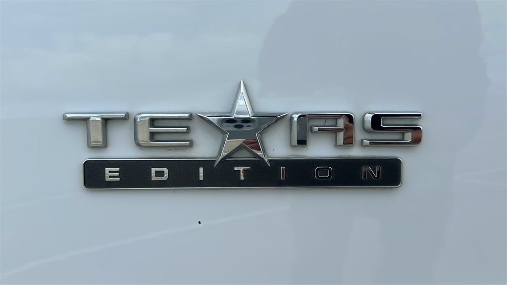 Used 2022 Chevrolet Silverado 1500 LT w/ Texas Edition Plus RWD image 7