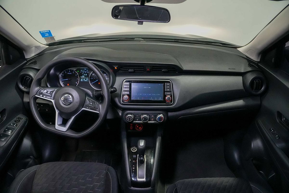 Used 2021 Nissan Kicks S FWD image 19