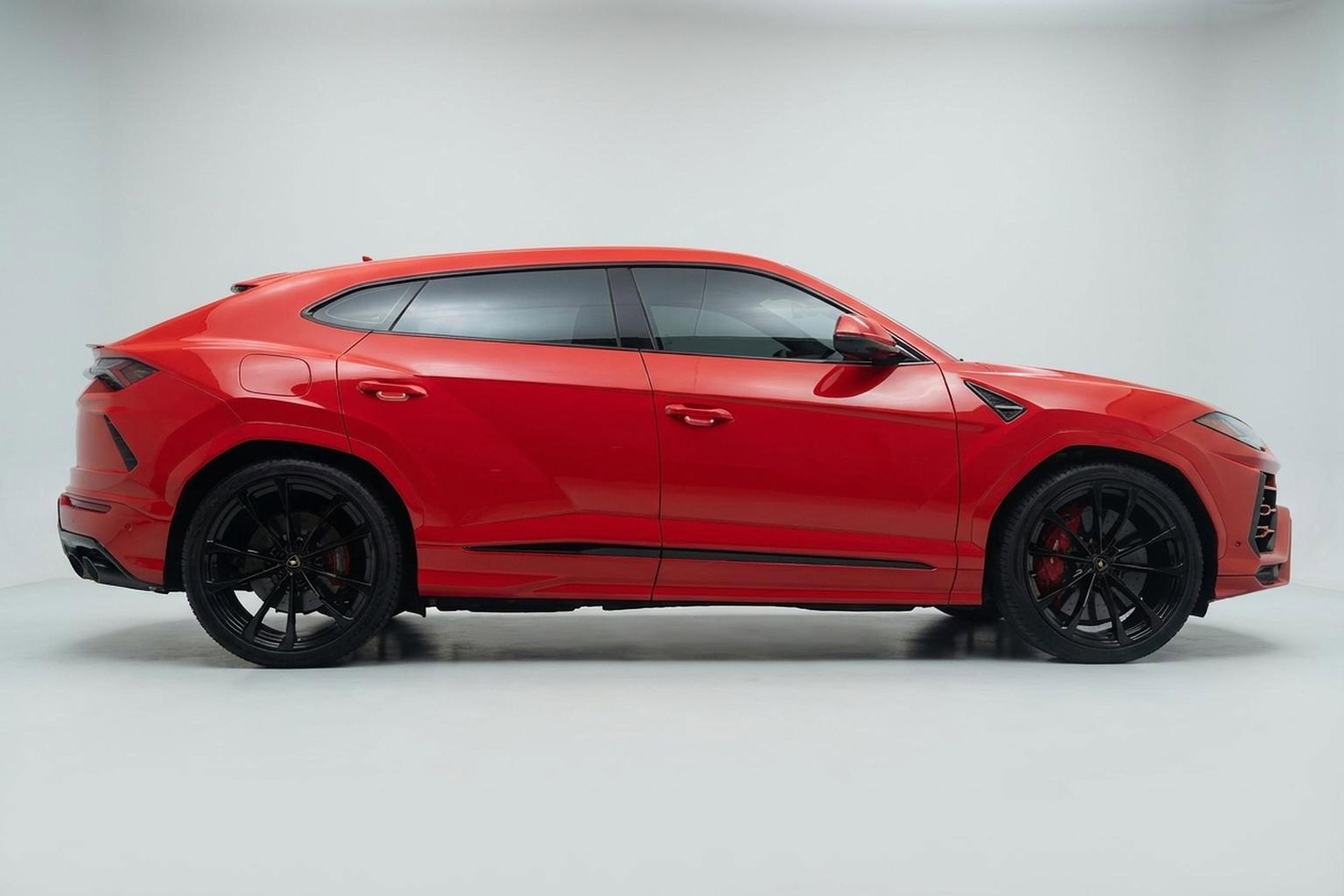 Used 2022 Lamborghini Urus AWD/4WD image 5