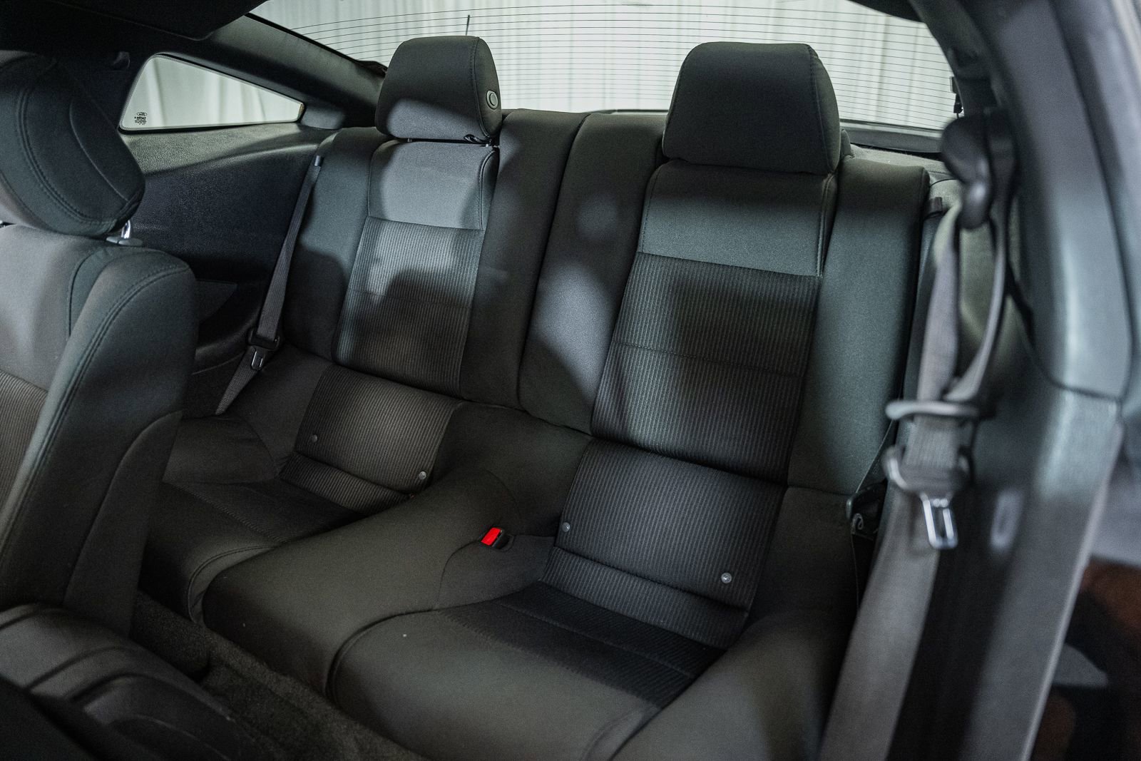 Used 2013 Ford Mustang GT RWD image 39