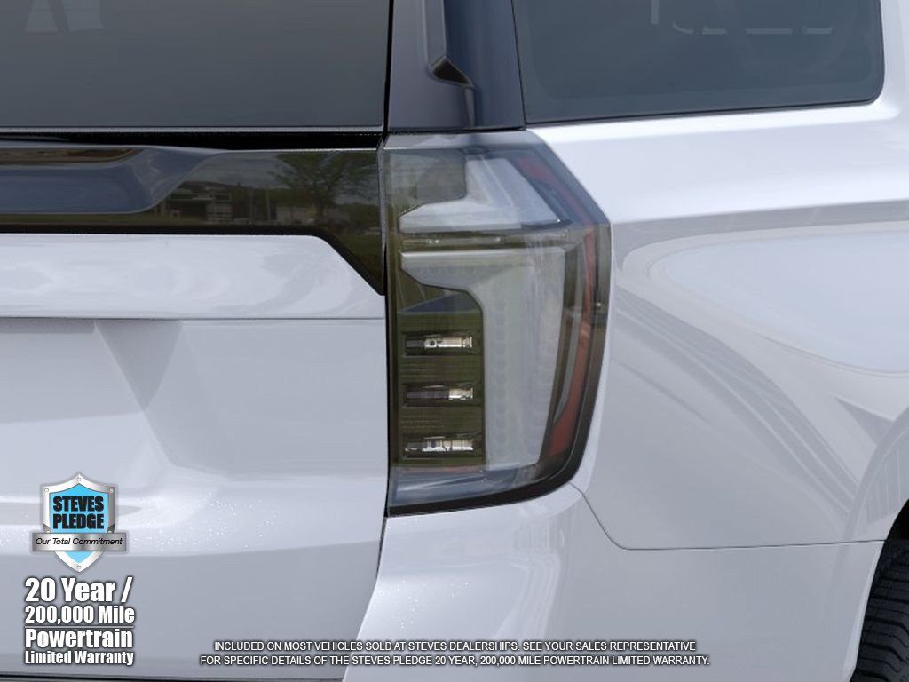New 2026 Chevrolet Suburban High Country AWD/4WD image 11