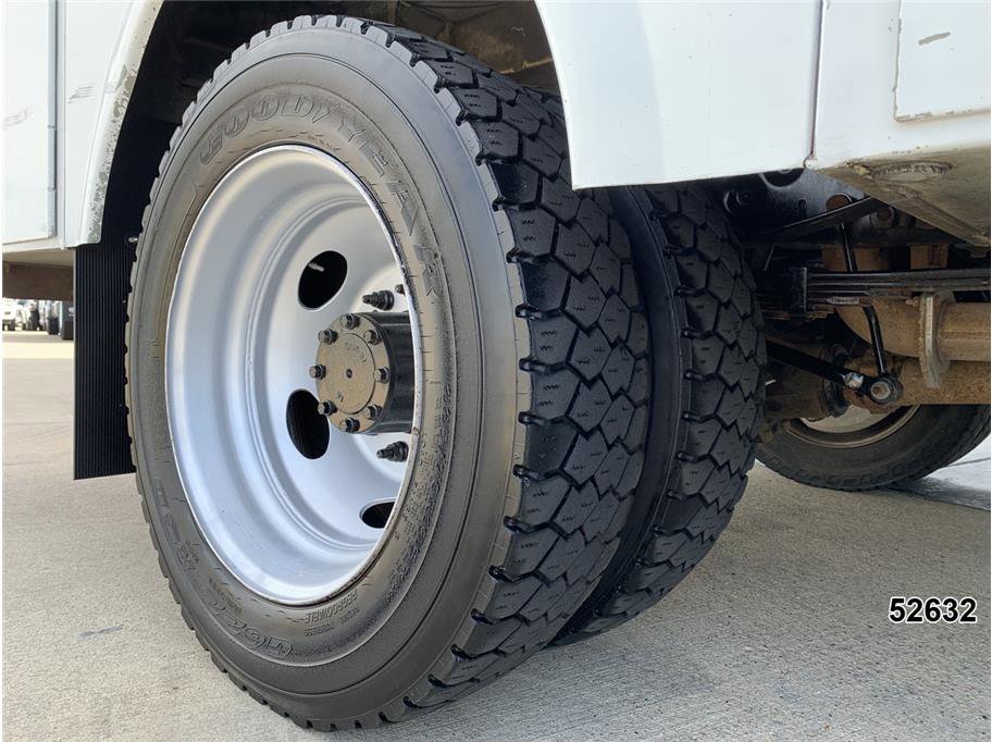 Used 2016 Ford F450 XL w/ Power Equipment Group RWD image 23