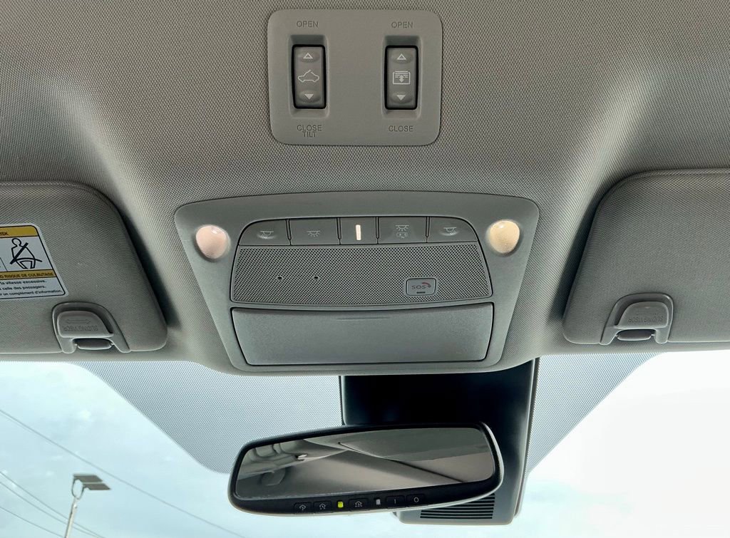 Used 2022 Nissan Murano Platinum w/ Cargo Package image 35