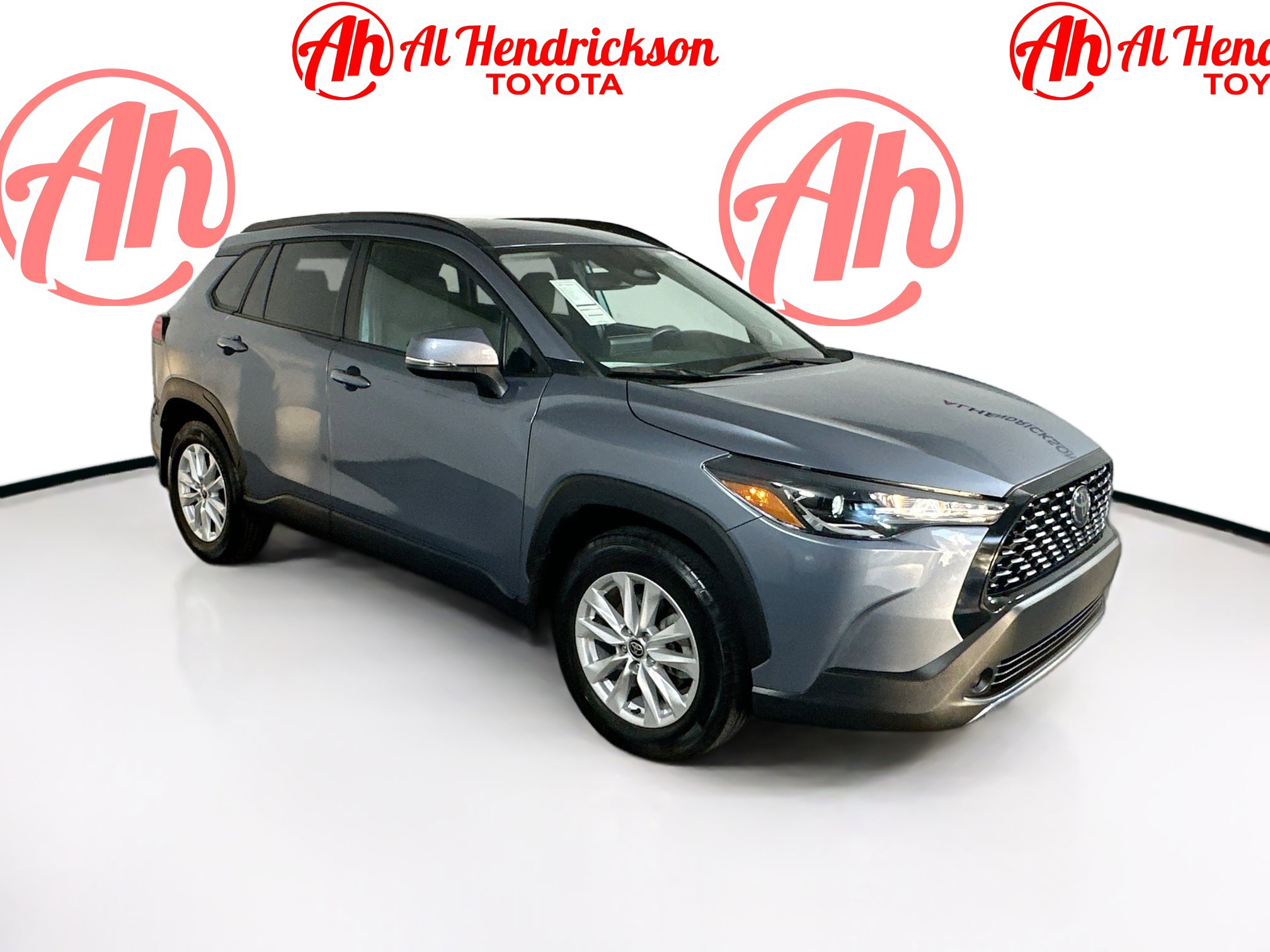 Used 2024 Toyota Corolla Cross LE w/ Moonroof Package