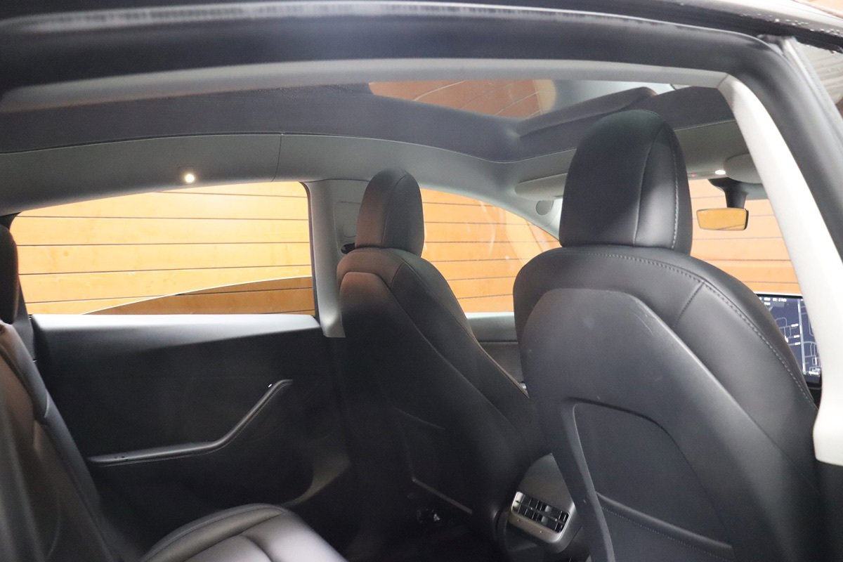 Used 2022 Tesla Model Y Performance AWD/4WD image 61