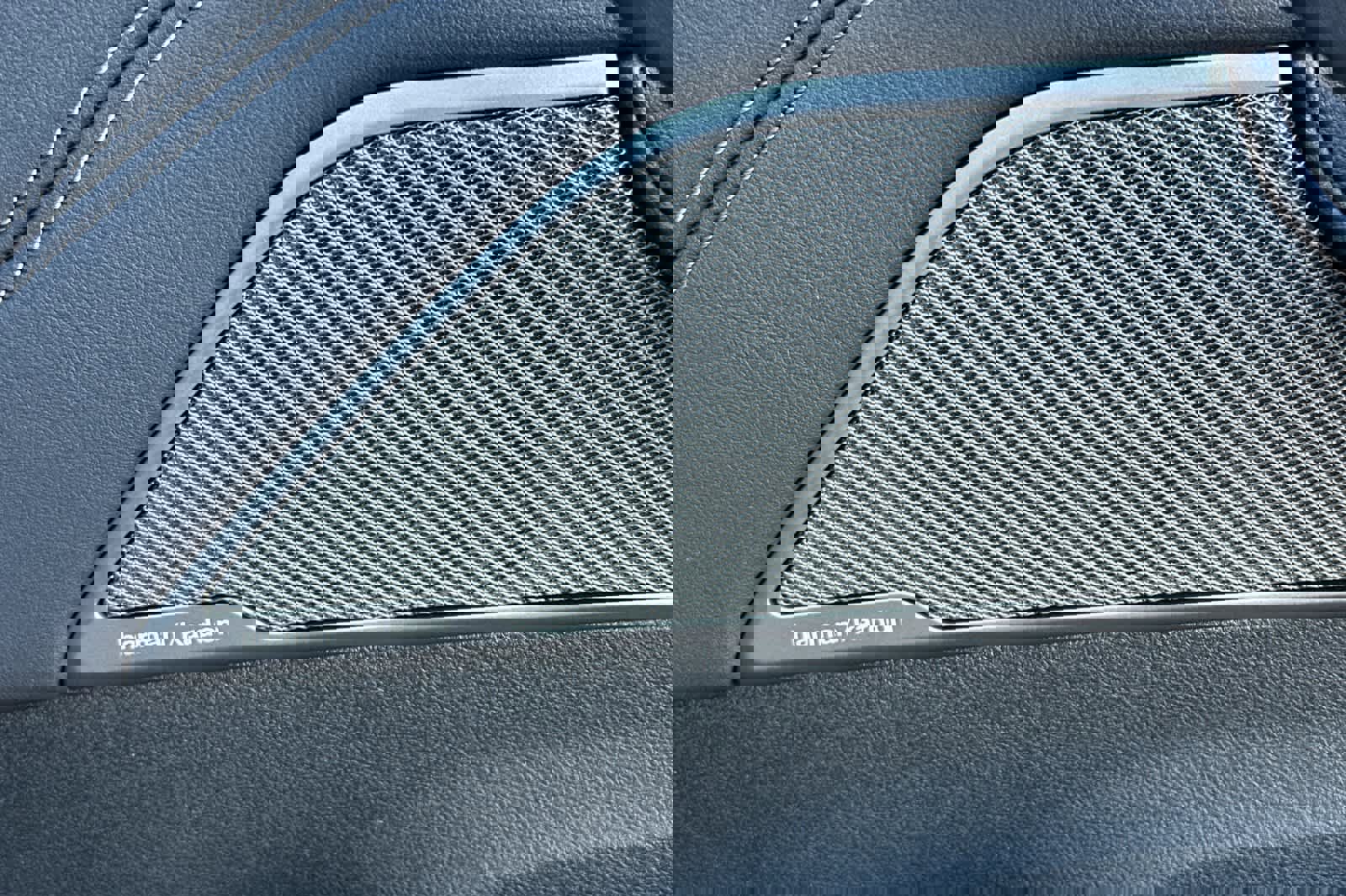 Used 2021 BMW 540i w/ Executive Package image 19