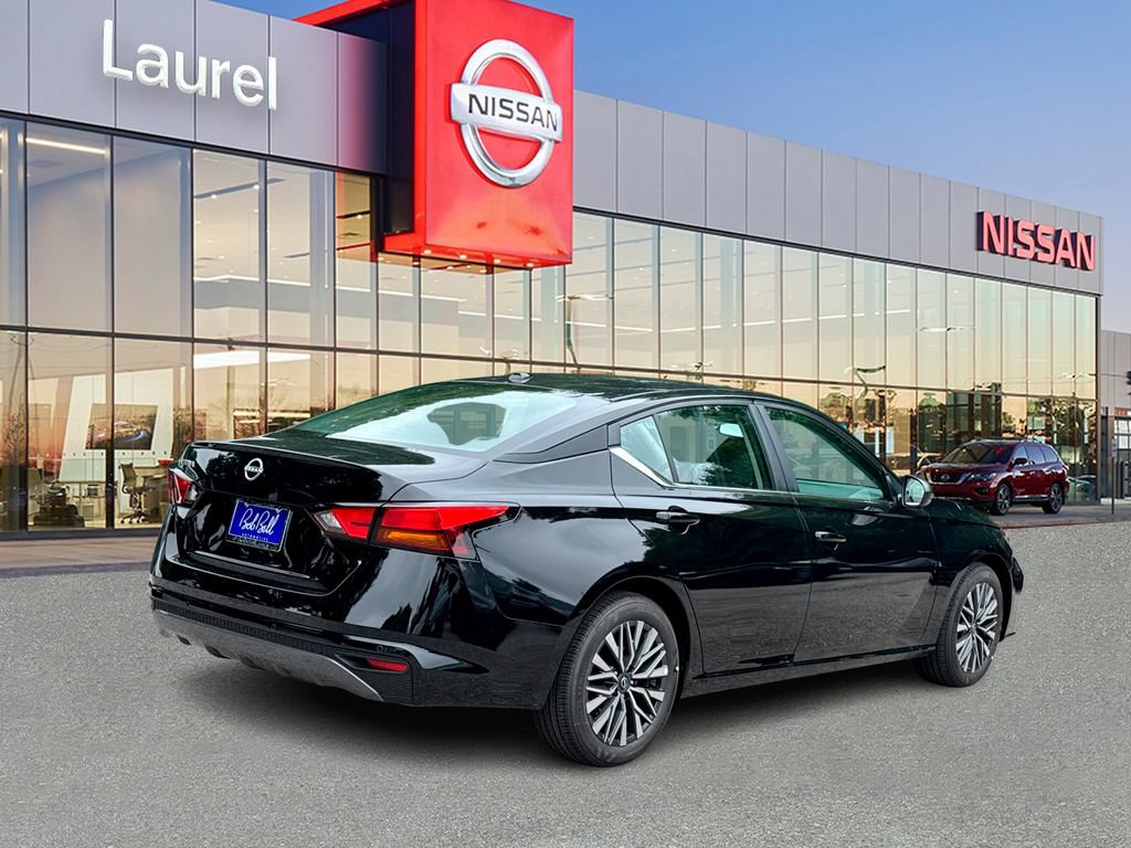 New 2026 Nissan Altima 2.5 SV FWD image 3