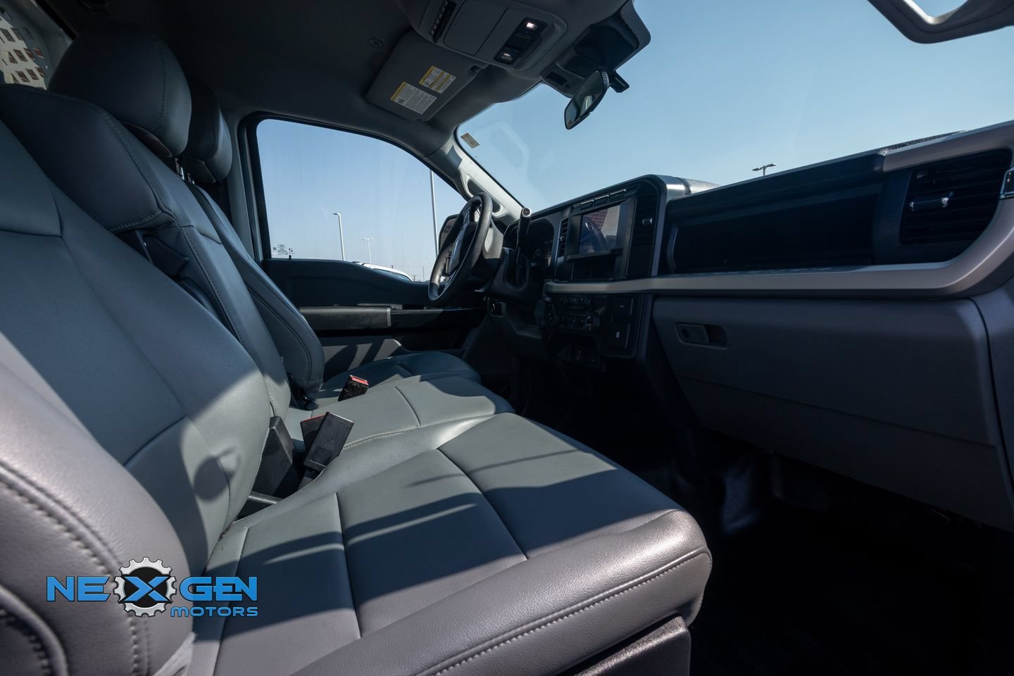 Used 2024 Ford F350 XL w/ XL Chrome Package RWD image 33