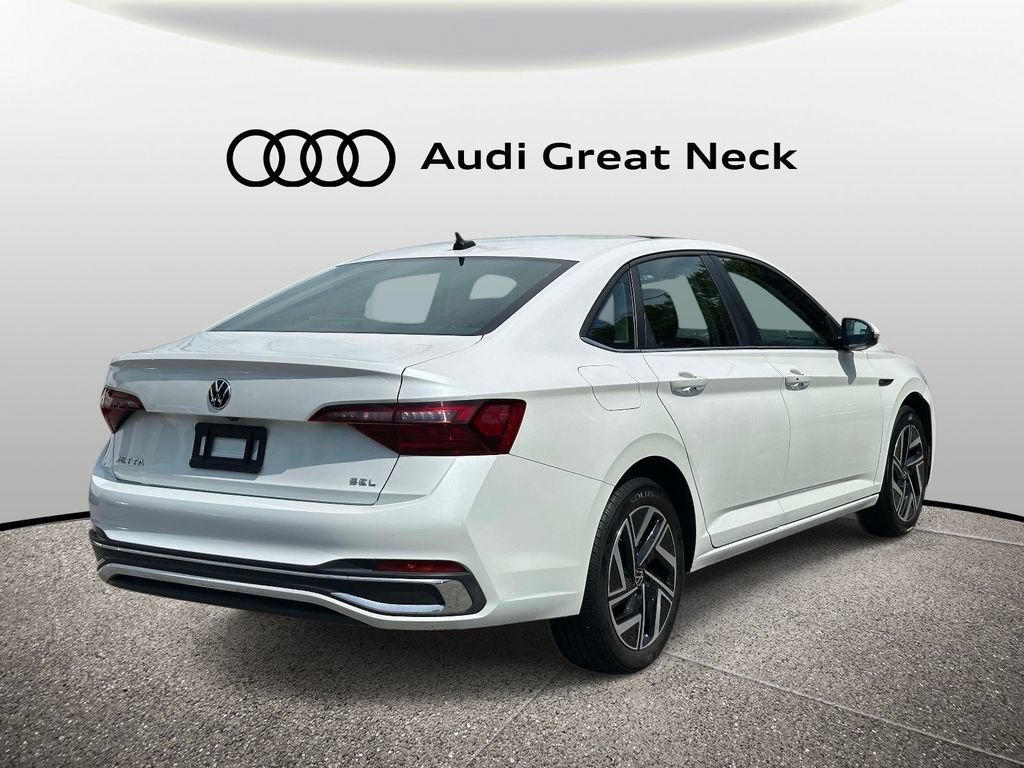 Used 2022 Volkswagen Jetta SEL FWD image 8