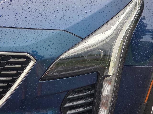 Certified 2019 Cadillac XT4 Premium Luxury FWD image 10