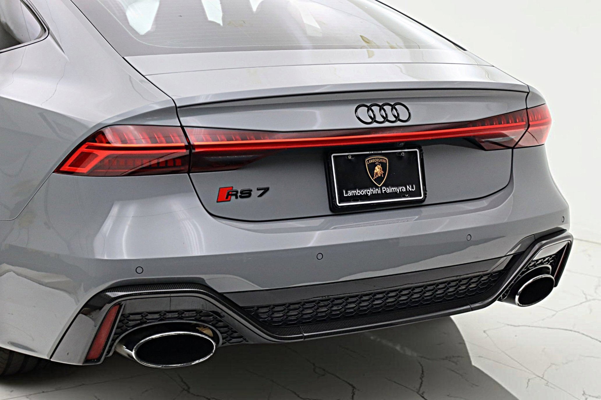 Used 2022 Audi RS 7 Sportback AWD/4WD image 9