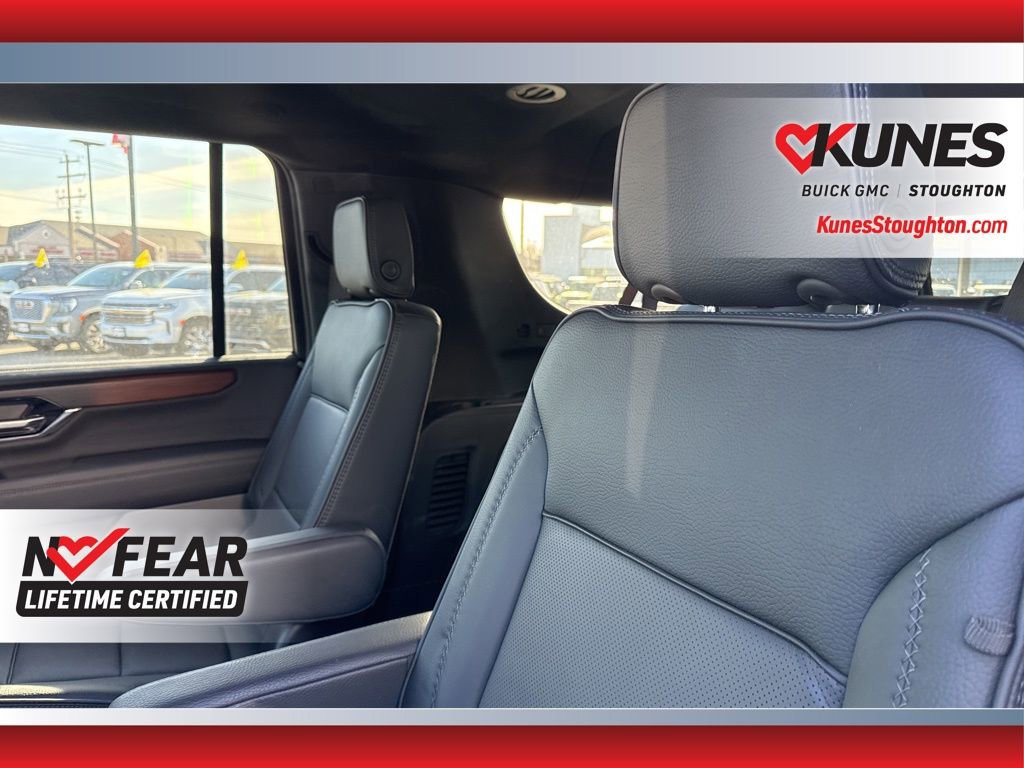 Used 2025 GMC Yukon XL Denali image 37