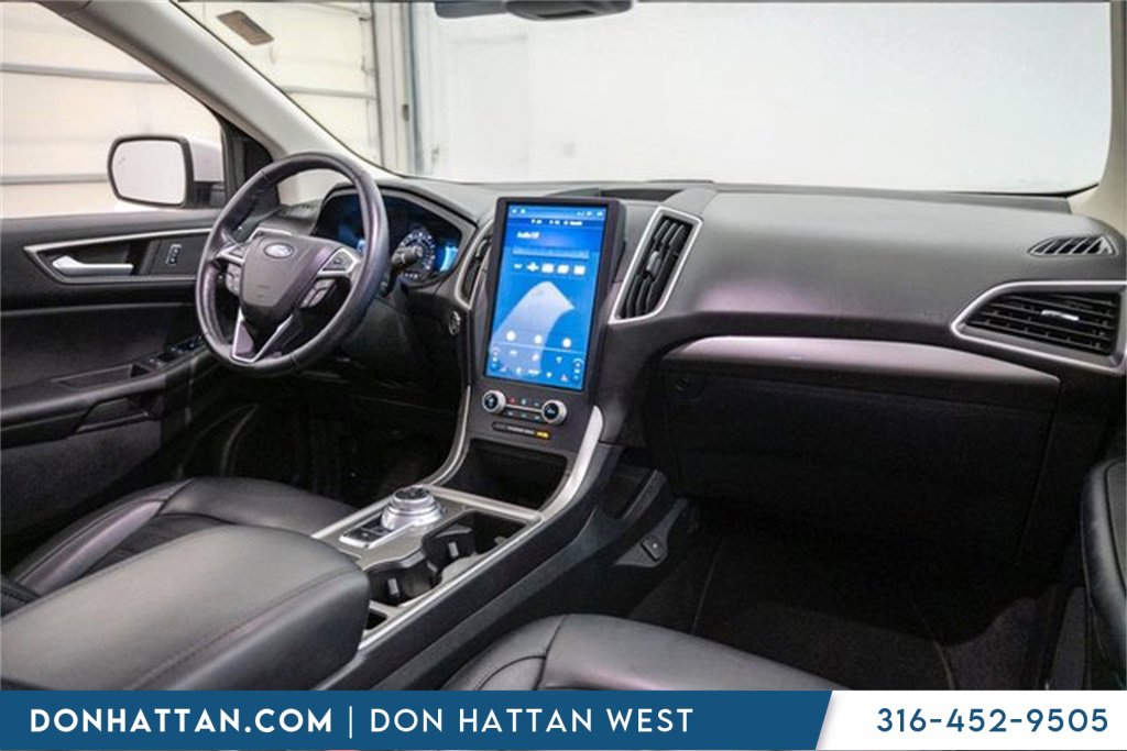 Used 2023 Ford Edge SEL image 28