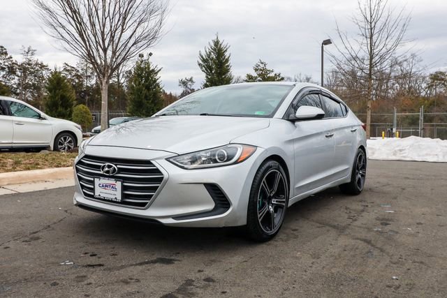 Used 2017 Hyundai Elantra SE image 8