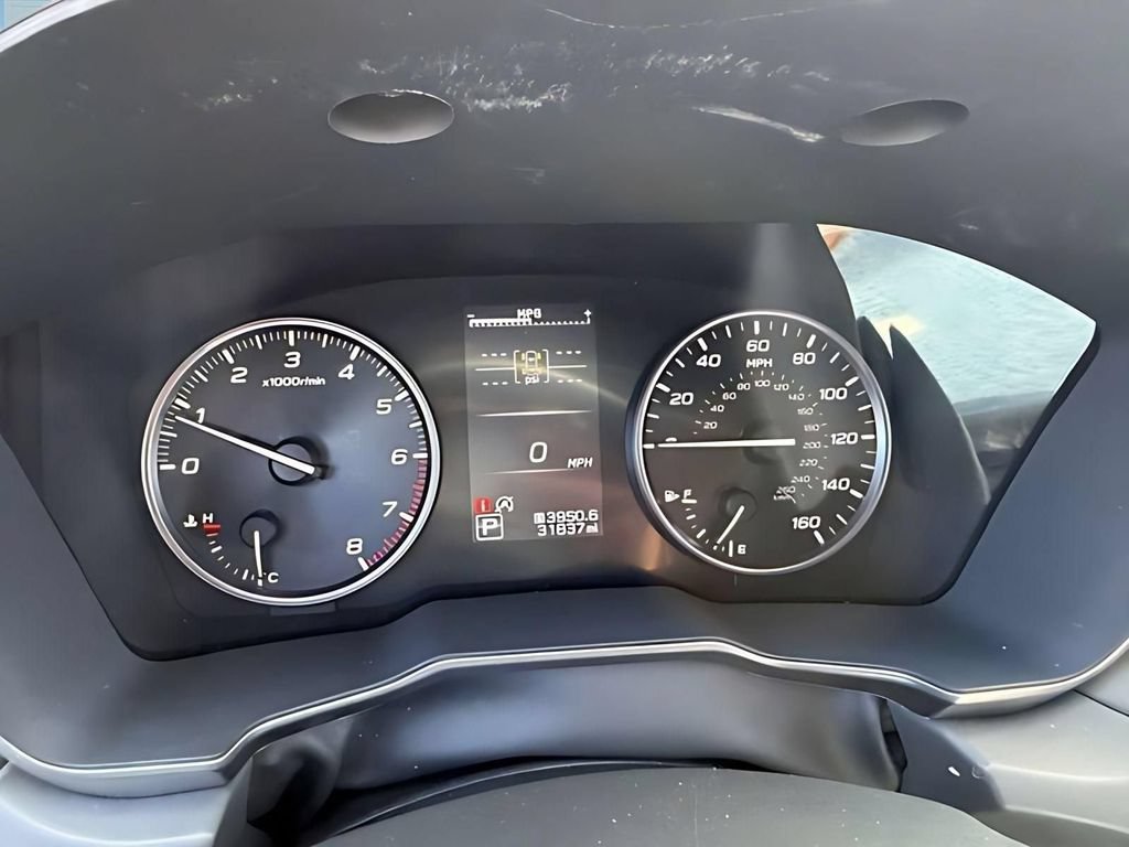 Used 2025 Subaru Outback Onyx Edition AWD/4WD image 13