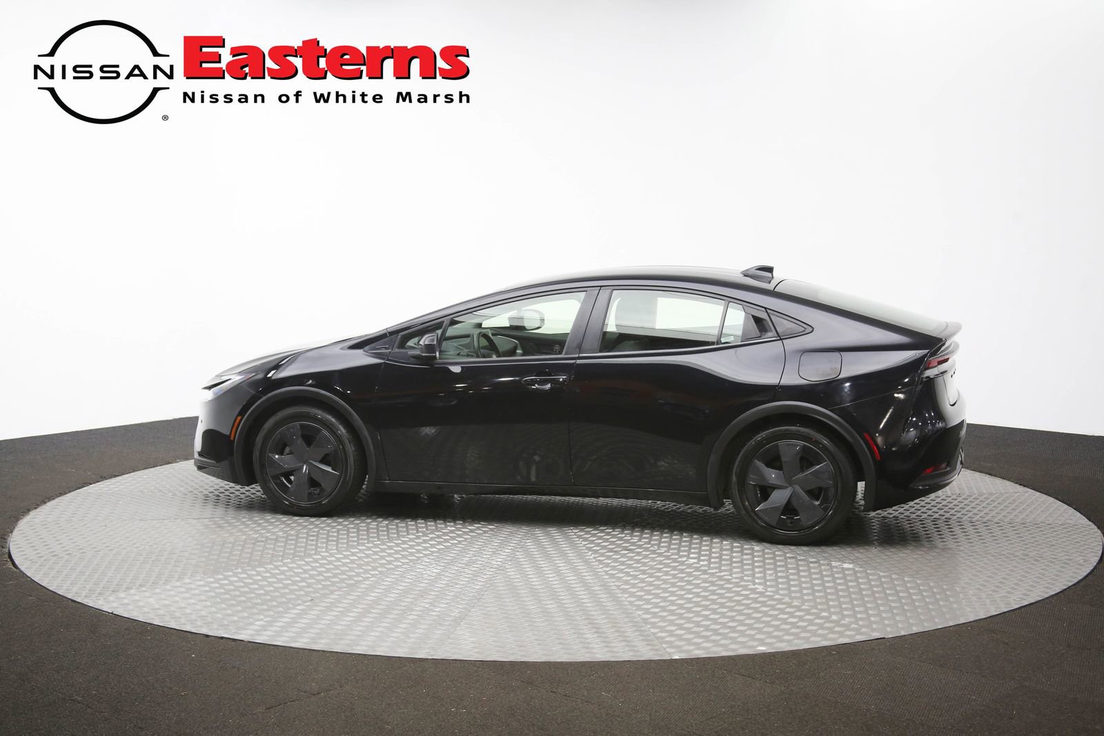 Used 2023 Toyota Prius LE FWD image 59