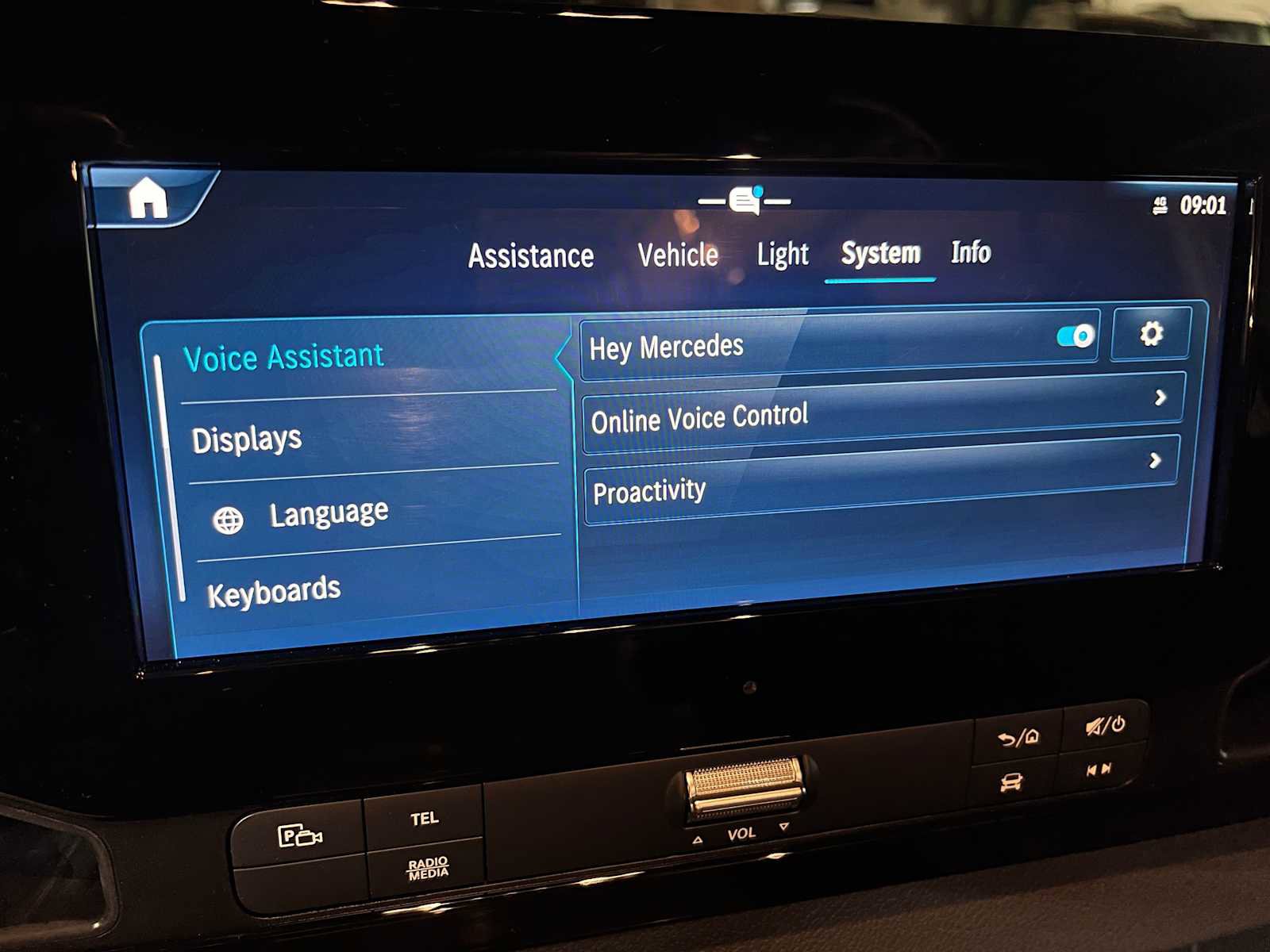 Used 2025 Mercedes-Benz Sprinter 2500 image 37